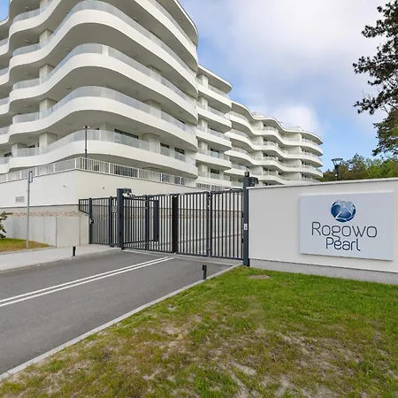 Unique Pearl With The Swimming Pool By Renters *